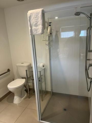 Apartment By The Marina Whitianga Bagian luar foto