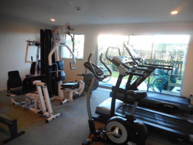 Apartment By The Marina Whitianga Bagian luar foto